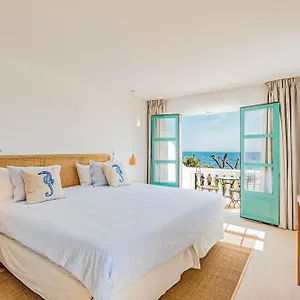Bed and breakfast The Sea Club